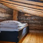 Salmenkelo, Apartamento