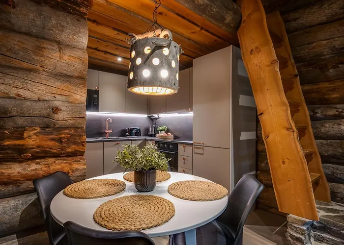 Salmenkelo, アパート *